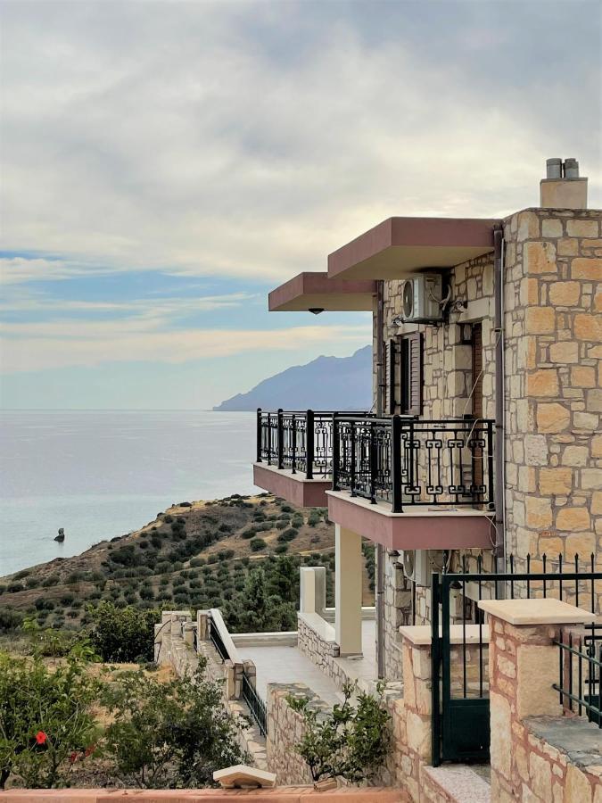 Blue Coast - Seaside Apartment Keratokampos Exterior photo